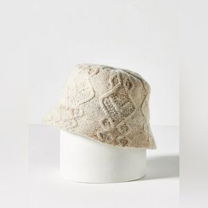 EUC Aɴᴛʜʀᴏᴘᴏʟᴏɢɪᴇ Cᴀʙʟᴇ Kɴɪᴛ Bᴜᴄᴋᴇᴛ Hᴀᴛ ɪɴ Oᴀᴛᴍᴇᴀʟ